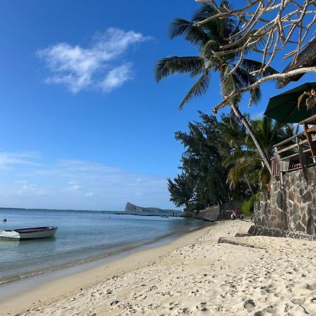 Coastal View Apartments กรองด์เบย์ ภายนอก รูปภาพ